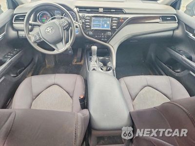 Zdjęcie 8 z 12 samochodu: 2019 TOYOTA CAMRY LE VIN:4T1B31HK4KU516039 - miniatura