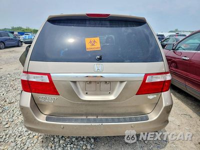 Zdjęcie 6 z 13 samochodu: 2006 HONDA ODYSSEY TOURING VIN:5FNRL38856B021141 - miniatura