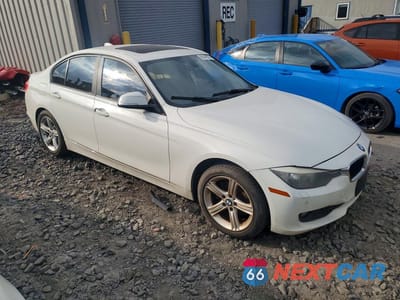 Czwarte zdjęcie samochodu z boku: 2013 BMW 328 XI SULEV VIN:WBA3B5C51DF591077 - miniatura