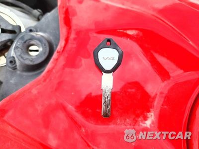 Zdjęcie 8 z 9 samochodu: 2026 DUCATI PANIGALE V4 VIN:ZDMDAG6WXTB007974 - miniatura