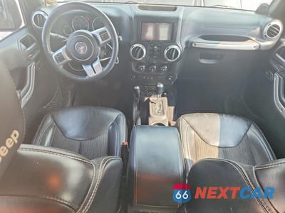 Zdjęcie 8 z 12 samochodu: 2014 JEEP WRANGLER UNLIMITED SPORT VIN:1C4BJWDG0EL218154 - miniatura