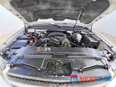 Zdjęcie 12 z 13 samochodu: 2013 CHEVROLET SUBURBAN K1500 VIN:1GNSK5E7XDR269704 - miniatura