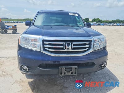 Piąte zdjęcie samochodu w środku: 2013 HONDA PILOT TOURING VIN:5FNYF4H91DB010748 - miniatura
