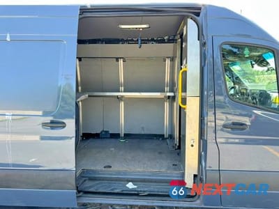 Piąte zdjęcie samochodu w środku: 2021 MERCEDES-BENZ SPRINTER 2500 VIN:W1Y40CHY3MT070721 - miniatura