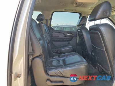Zdjęcie 11 z 13 samochodu: 2007 CADILLAC ESCALADE ESV VIN:1GYFK66807R412603 - miniatura