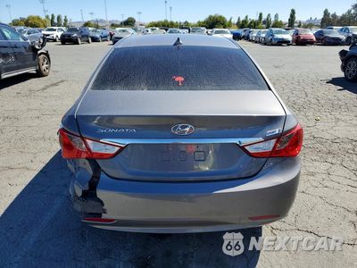 Zdjęcie 6 z 12 samochodu: 2012 HYUNDAI SONATA GLS VIN:5NPEB4AC1CH493128 - miniatura