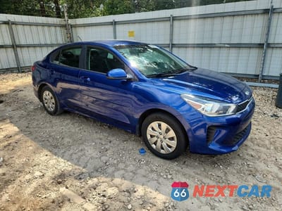 Czwarte zdjęcie samochodu z boku: 2018 KIA RIO S VIN:3KPA24AB9JE058767 - miniatura