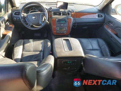 Zdjęcie 8 z 13 samochodu: 2008 CHEVROLET TAHOE C1500 VIN:1GNFC13088R209231 - miniatura