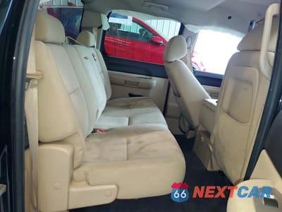 Zdjęcie 10 z 13 samochodu: 2010 CHEVROLET SILVERADO K1500 LT VIN:3GCRKSE32AG230314 - miniatura