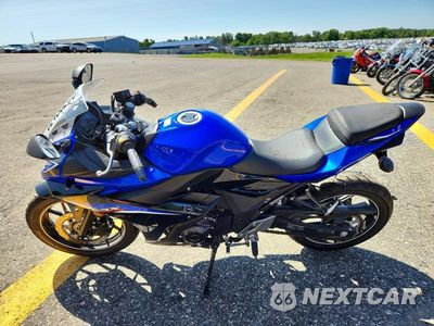 Trzecie zdjęcie samochodu z tyłu: 2022 SUZUKI GSX250R VIN:LC6DN11A5N1100009 - miniatura