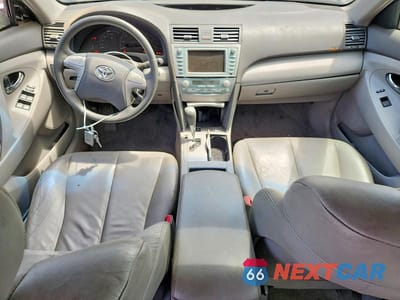 Zdjęcie 8 z 12 samochodu: 2007 TOYOTA CAMRY HYBRID VIN:JTNBB46K873020455 - miniatura