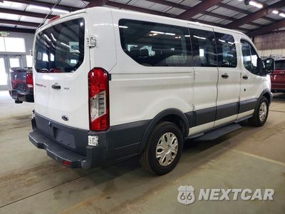 Trzecie zdjęcie samochodu z tyłu: 2018 FORD TRANSIT T-150 VIN:1FMZK1ZM3JKA71837 - miniatura