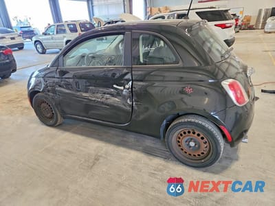 Drugie zdjęcie samochodu z przodu: 2012 FIAT 500 POP VIN:3C3CFFAR0CT370243 - miniatura