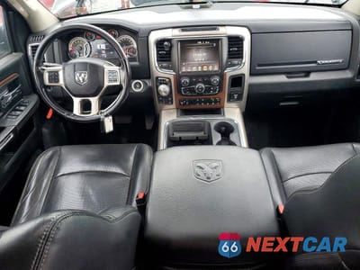 Zdjęcie 8 z 12 samochodu: 2016 RAM 1500 LARAMIE VIN:1C6RR7VM9GS333613 - miniatura