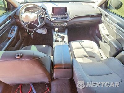 Zdjęcie 8 z 13 samochodu: 2022 NISSAN ALTIMA SV VIN:1N4BL4DV2NN320465 - miniatura