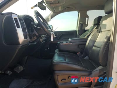 Zdjęcie 7 z 12 samochodu: 2018 GMC SIERRA K1500 SLT VIN:3GTU2NEC1JG560408 - miniatura