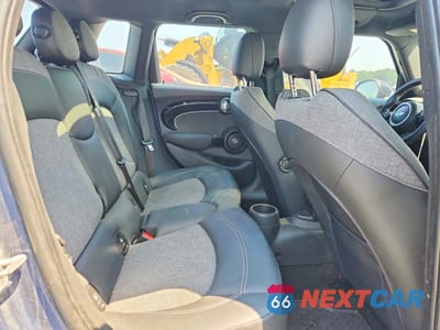 Zdjęcie 10 z 12 samochodu: 2016 MINI COOPER VIN:WMWXU1C55G2D57348 - miniatura