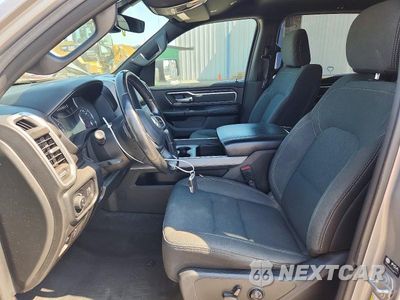 Zdjęcie 7 z 13 samochodu: 2021 RAM 1500 BIG HORN/LONE STAR VIN:1C6SRFFT6MN730109 - miniatura