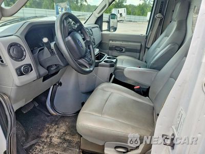 Zdjęcie 7 z 13 samochodu: 2023 FORD E350 BOX TRUCK VIN:1FDWE3FN7PDD03470 - miniatura