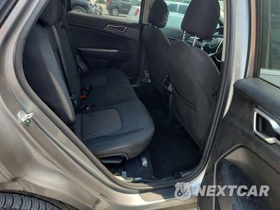 Zdjęcie 11 z 14 samochodu: 2023 KIA SPORTAGE LX VIN:KNDPU3AF5P7186417 - miniatura