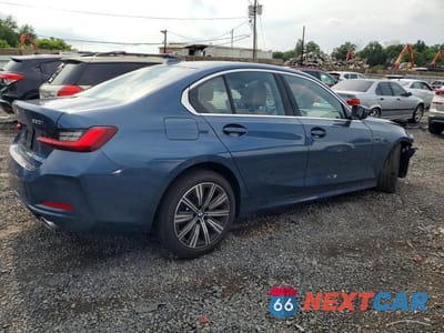 Trzecie zdjęcie samochodu z tyłu: 2026 BMW 330XI VIN:WBA23LA08TFW77828 - miniatura