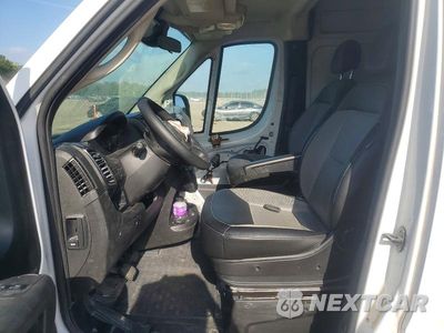 Zdjęcie 7 z 12 samochodu: 2024 RAM PROMASTER 2500 2500 HIGH VIN:3C6LRVDG3RE138005 - miniatura