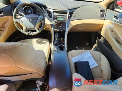 Zdjęcie 8 z 12 samochodu: 2013 HYUNDAI SONATA GLS VIN:5NPEB4AC1DH646429 - miniatura