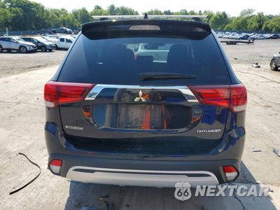 Zdjęcie 6 z 13 samochodu: 2019 MITSUBISHI OUTLANDER GT VIN:JA4JZ4AXXKJ001385 - miniatura