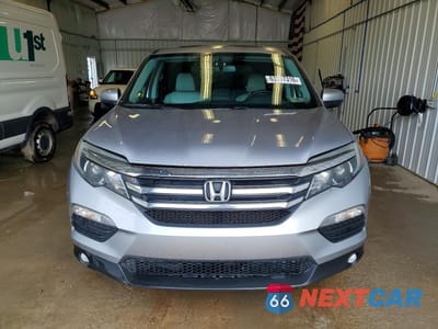 Piąte zdjęcie samochodu w środku: 2016 HONDA PILOT EXL VIN:5FNYF6H51GB092994 - miniatura
