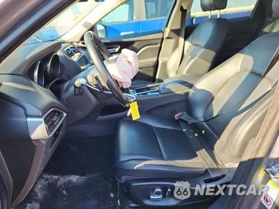 Zdjęcie 7 z 12 samochodu: 2020 JAGUAR F-PACE PREMIUM VIN:SADCJ2FX3LA623495 - miniatura