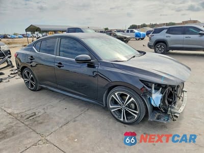 Czwarte zdjęcie samochodu z boku: 2020 NISSAN SENTRA SR VIN:3N1AB8DV5LY284824 - miniatura