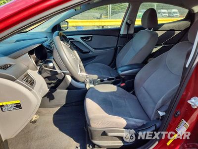 Zdjęcie 7 z 12 samochodu: 2015 HYUNDAI ELANTRA SE VIN:5NPDH4AE6FH632346 - miniatura