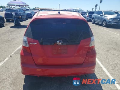 Zdjęcie 6 z 12 samochodu: 2013 HONDA FIT SPORT VIN:JHMGE8H59DC035122 - miniatura
