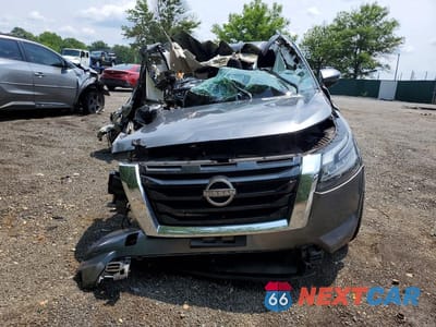Piąte zdjęcie samochodu w środku: 2024 NISSAN PATHFINDER SV VIN:5N1DR3BA5RC290905 - miniatura