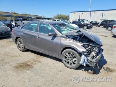 Czwarte zdjęcie samochodu z boku: 2016 TOYOTA CAMRY SE VIN:4T1BF1FK0GU182027 - miniatura