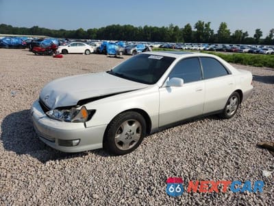 2001 LEXUS ES 300 JT8BF28GX15104034 - główne zdjęcie licytacji z USA - miniatura
