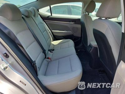 Zdjęcie 10 z 12 samochodu: 2017 HYUNDAI ELANTRA SE VIN:5NPD84LF1HH039485 - miniatura