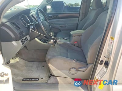 Zdjęcie 7 z 12 samochodu: 2010 TOYOTA TACOMA ACCESS CAB VIN:5TEUU4EN2AZ697867 - miniatura