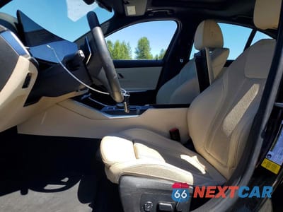 Zdjęcie 7 z 13 samochodu: 2024 BMW 330I VIN:3MW69FF08R8E11771 - miniatura