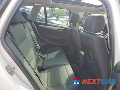 Zdjęcie 11 z 13 samochodu: 2014 BMW X1 SDRIVE28I VIN:WBAVM1C58EVW48667 - miniatura