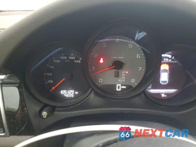 Zdjęcie 9 z 13 samochodu: 2017 PORSCHE MACAN S VIN:WP1AB2A50HLB10558 - miniatura