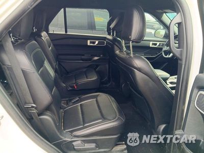Zdjęcie 10 z 12 samochodu: 2020 FORD EXPLORER XLT VIN:1FMSK8DH7LGB64788 - miniatura
