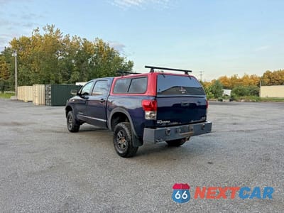 Trzecie zdjęcie samochodu z tyłu: 2007 TOYOTA TUNDRA CREWMAX SR5 VIN:5TBDV54167S462078 - miniatura