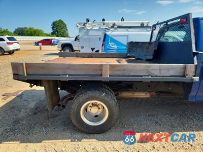 Zdjęcie 10 z 13 samochodu: 1995 FORD F350 VIN:2FDJF37GXSCA46613 - miniatura