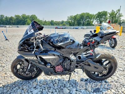 Trzecie zdjęcie samochodu z tyłu: 2024 YAMAHA YZFR1 VIN:JYARN66E0RA004017 - miniatura