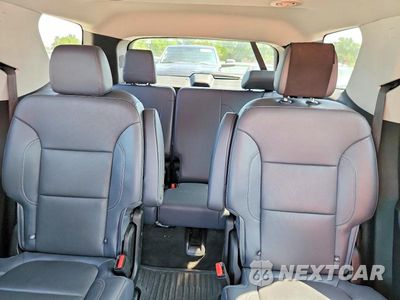 Zdjęcie 10 z 13 samochodu: 2019 CHEVROLET TRAVERSE PREMIER VIN:1GNEVKKW8KJ101652 - miniatura