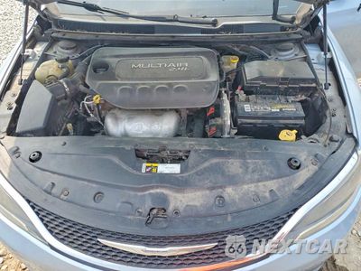 Zdjęcie 11 z 12 samochodu: 2015 CHRYSLER 200 LIMITED VIN:1C3CCCAB5FN695274 - miniatura