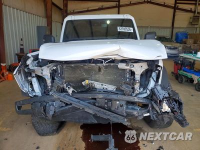 Piąte zdjęcie samochodu w środku: 2025 FORD BRONCO BADLANDS VIN:1FMEE9BP4SLB28440 - miniatura