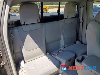 Zdjęcie 10 z 13 samochodu: 2011 TOYOTA TACOMA ACCESS CAB VIN:5TFUU4EN4BX014866 - miniatura