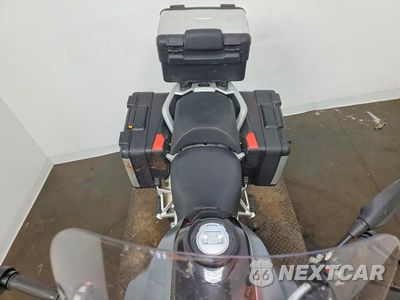 Piąte zdjęcie samochodu w środku: 2014 BMW R1200 GS VIN:WB10A1106EZ185950 - miniatura